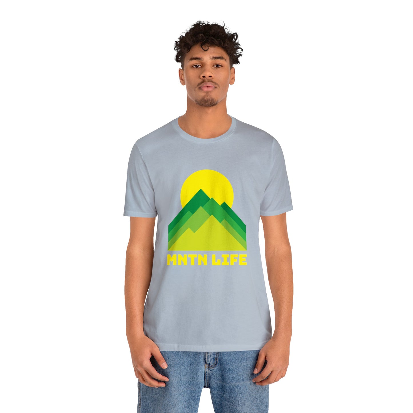 Mountain Life T-Shirt - MNTN Life Camping Shirt - Vintage Retro Classic Nostalgic T-Shirt - Unisex Short Sleeve Tee