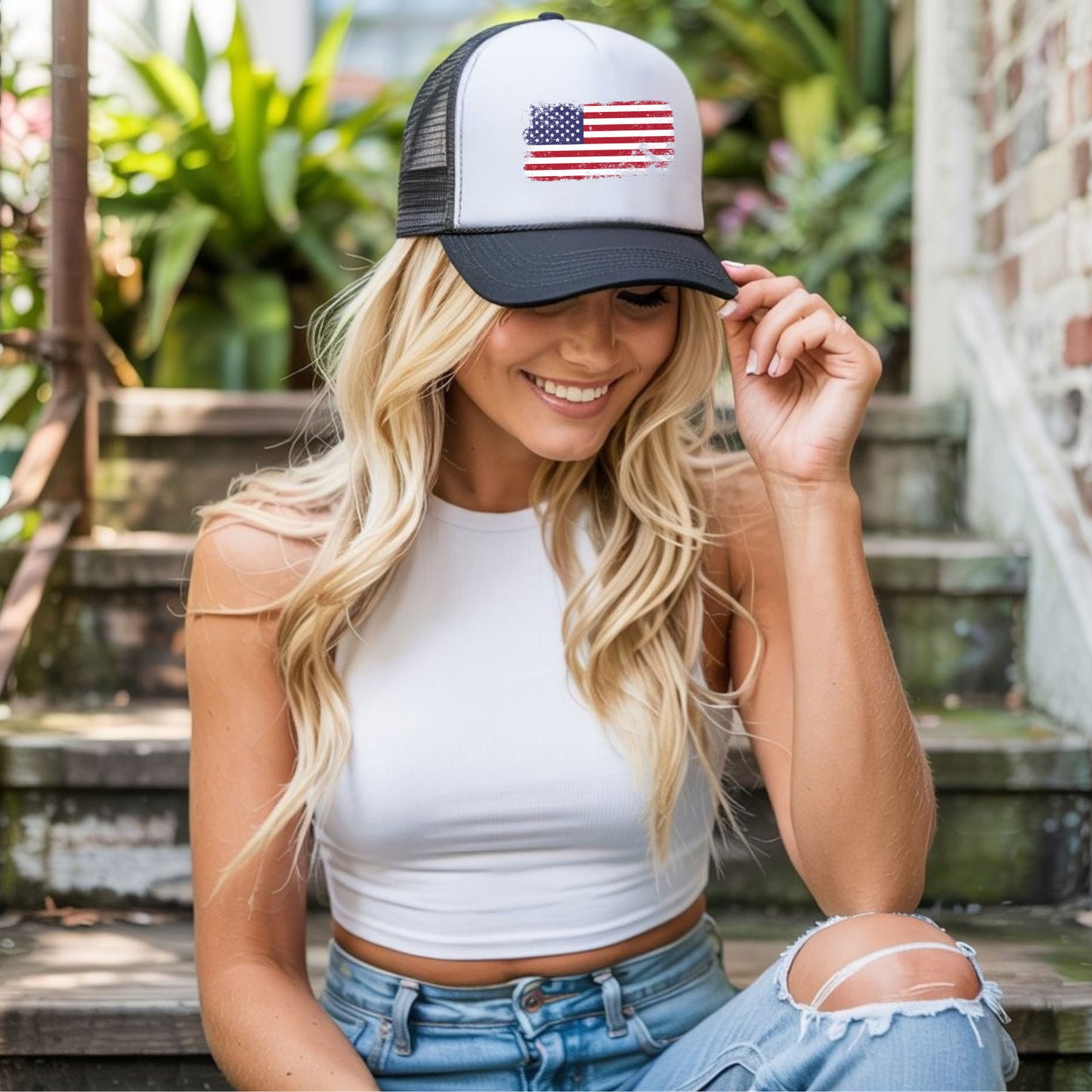 Vintage Distressed American Flag Trucker Cap - Patriotic Snap Back Hat, 4th of July Gift for Men & Women - USA Flag Baseball Hat, Patriotic